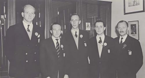 J. F. Dudok van Heel, A. F. Knappert, W. F. Smit, W. van Moorsel, A. M. Groskamp